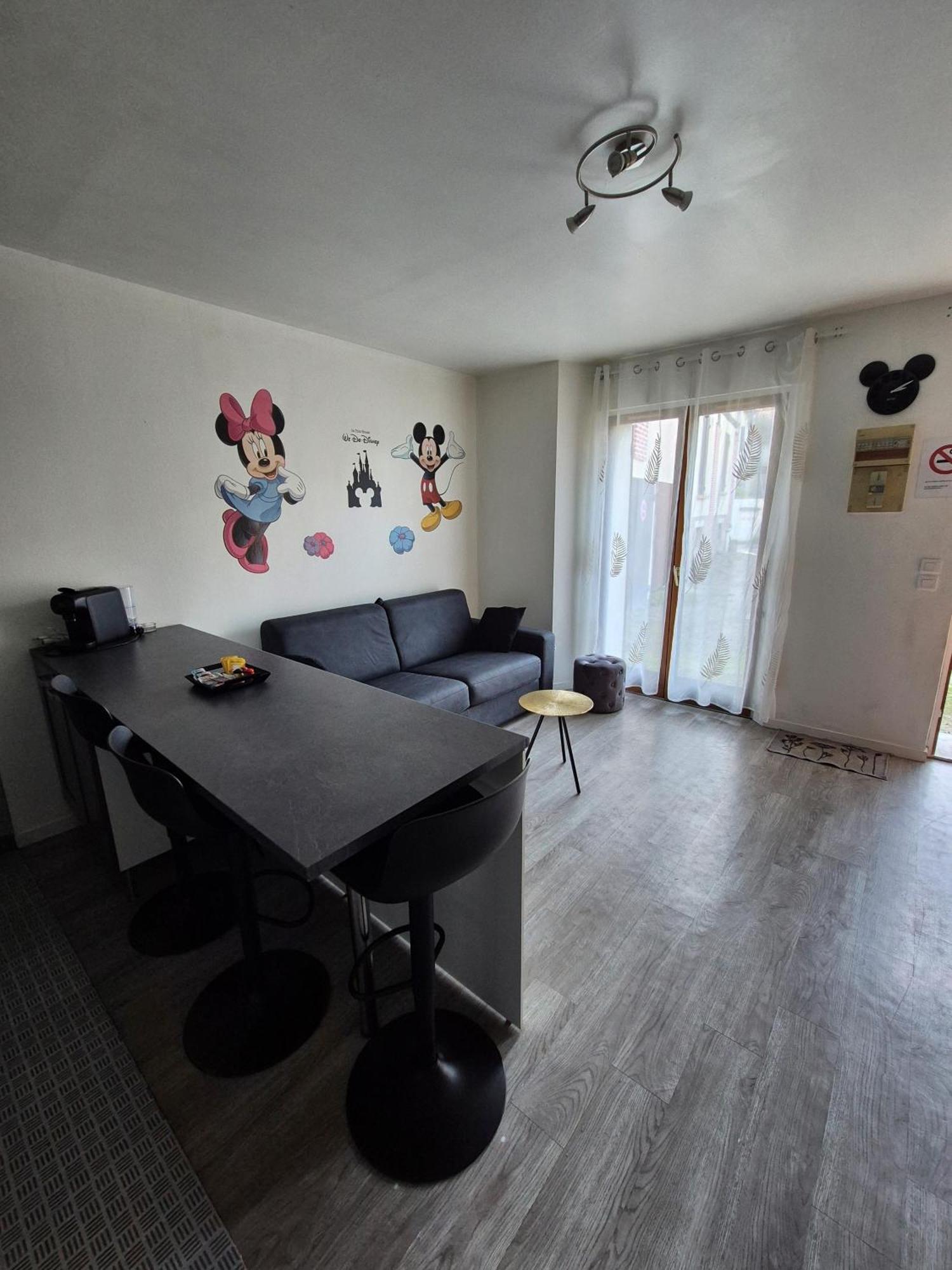 Studio A 2 Pas De Disneyland Esbly Exteriér fotografie